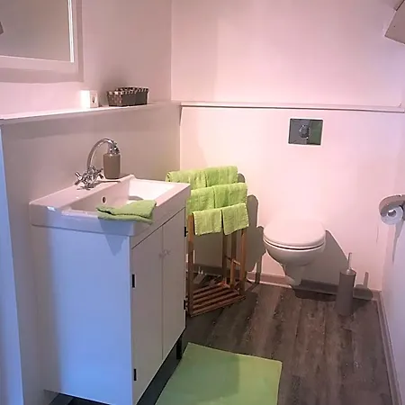 Maison Des Ingenieurs Bed & Breakfast 3*