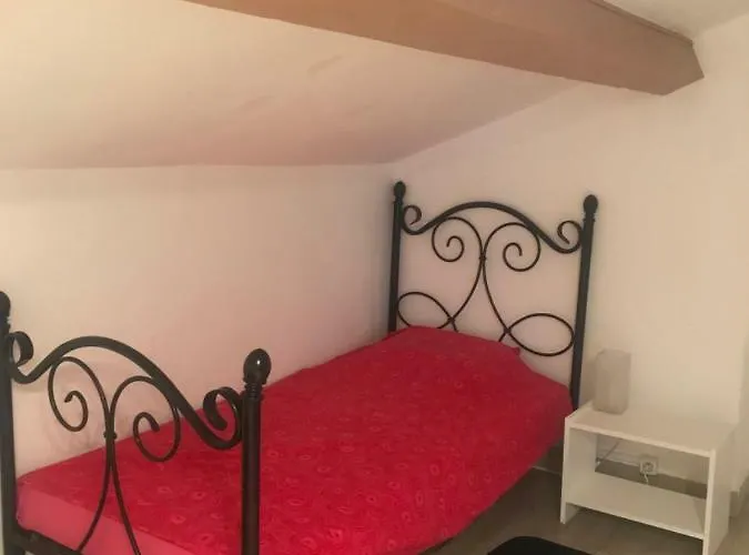 לינה וארוחת בוקר Maison Des Ingenieurs 3*